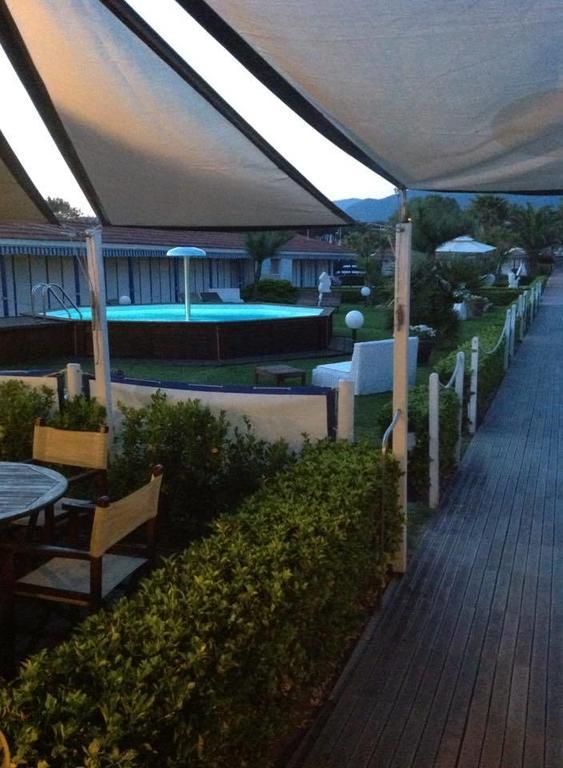 Bed & Breakfast Venezia Marina di Carrara Kültér fotó